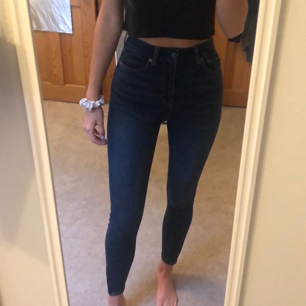 American Eagle dark wash jeans